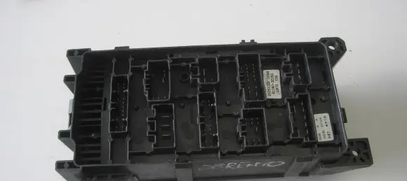 KIA Sorento Fuse box set 911603E050