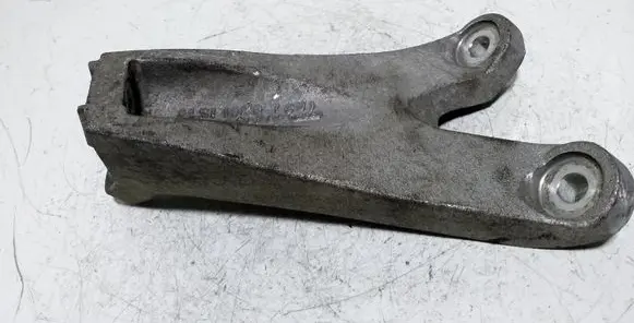 Audi A8 S8 D3 4E Engine mounting bracket 4E019907 4E019907BM