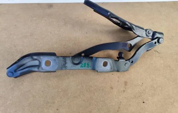 BMW 2 F22 F23 Tailgate/trunk/boot hinge 7304558 41007373848 7373848
