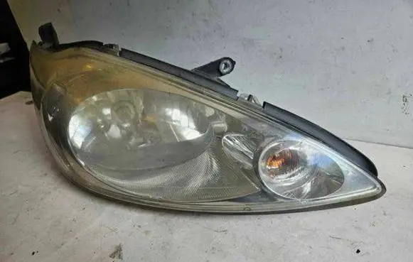 Ford Ka Headlight/headlamp