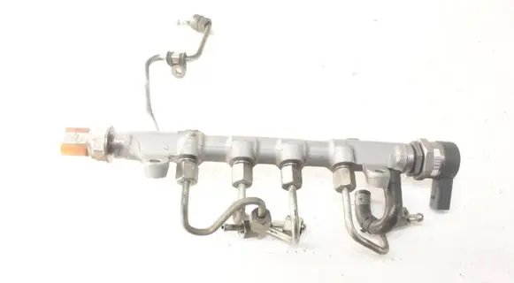 Skoda Superb B6 (3T) Fuel main line pipe 03L130089P 07130764H 03L906051