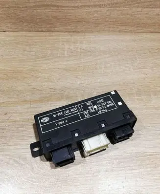BMW 5 E39 Door control unit/module 6904249