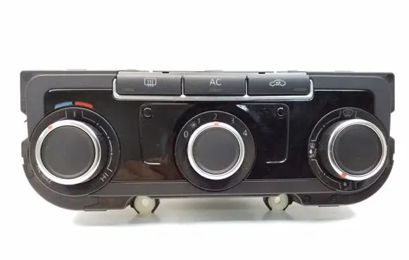 Volkswagen Jetta VI Climate control unit K0155HB009
