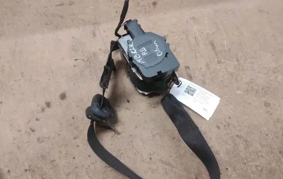 Mercedes-Benz CLK A208 C208 Front seatbelt 560490211 560490721