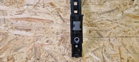 Chevrolet Orlando Seat belt adjustment rail F85135