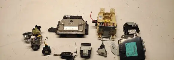 KIA Rio Engine control unit/module 3912804043