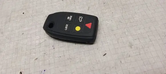 Volvo V70 Ignition key/card 