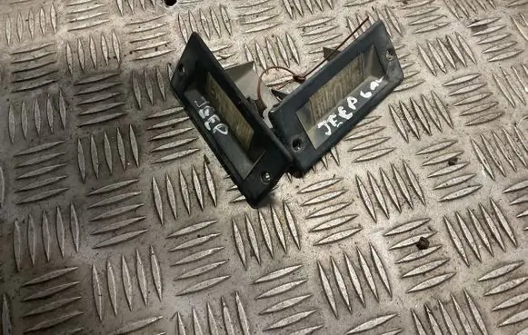 Jeep Grand Cherokee Number plate light