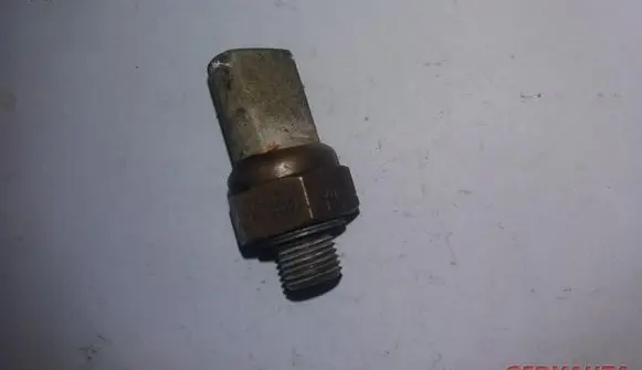 Coolant temperature sensor