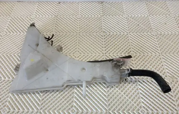 BMW X5 F15 Windshield washer fluid reservoir/tank 7292424