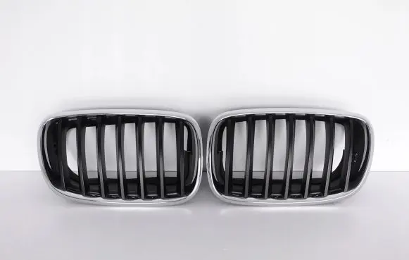 BMW X5 E70 Front bumper upper radiator grill 7185223