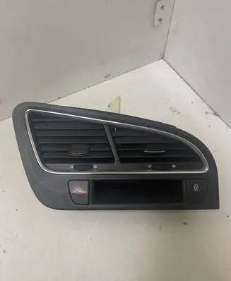 Peugeot 5008 Dash center air vent grill 9686527977