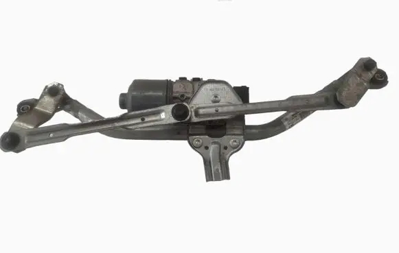 Peugeot 207 Front wiper linkage and motor 9650380780