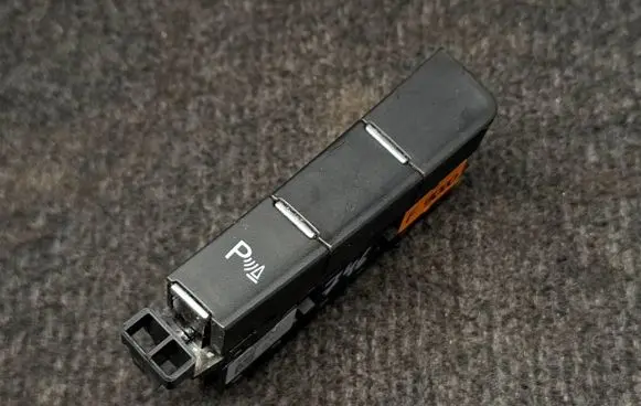 Volkswagen Golf VII Parking (PDC) sensor switch 5G1927238E