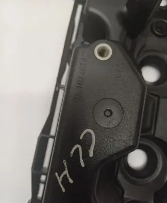 Volkswagen PASSAT B7 Rocker cam cover 03L103469AC
