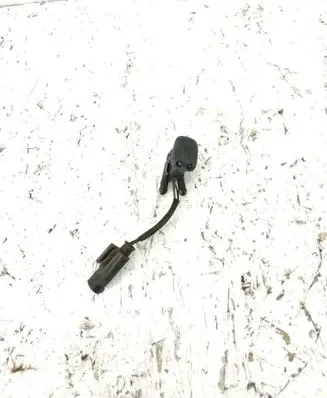 BMW 5 E39 Windshield washer spray nozzle 8361042