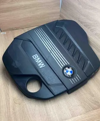 BMW X5 E70 Engine cover (trim) 7812061