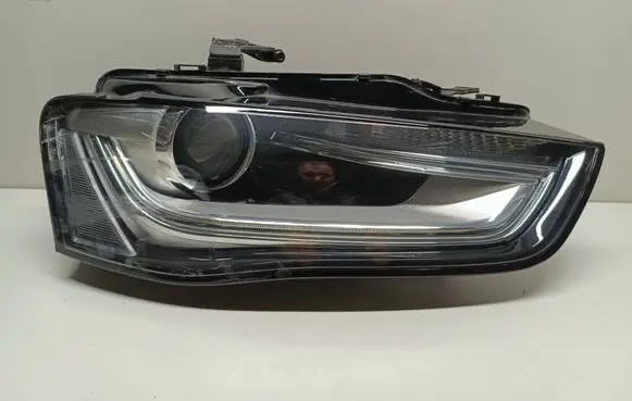 Audi A4 S4 B8 8K Headlight/headlamp 8K0941006C