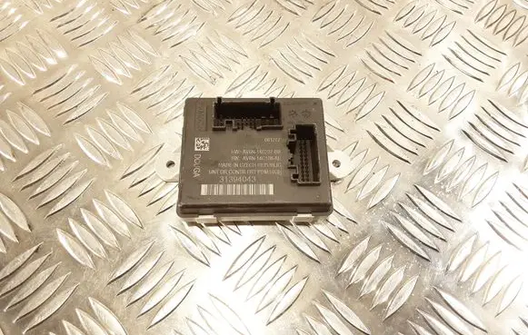 Volvo V40 Door control unit/module 31394043