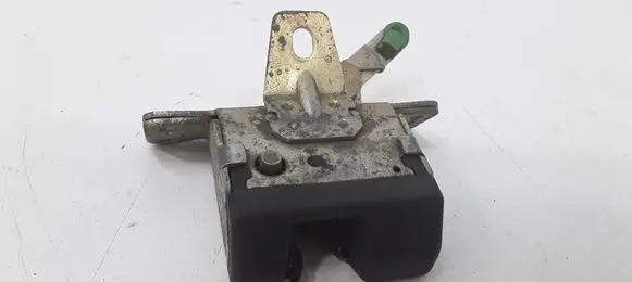 Opel Astra G Tailgate/trunk/boot lock/catch/latch 09130569