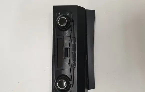 Audi A4 S4 B8 8K Climate control unit 8T2820043S A2C53307437