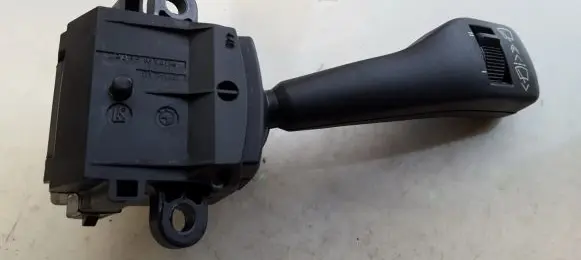 BMW 5 E39 Wiper control stalk 8363669 01204020