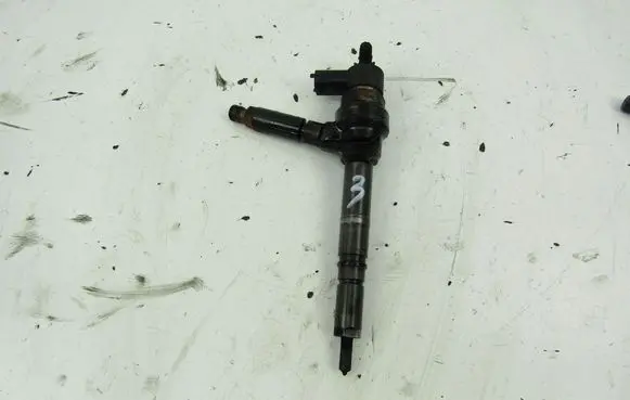 Opel Astra H Fuel injector 0445110175