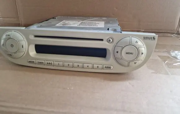 Fiat 500E Radio/CD/DVD/GPS head unit 1RZ27LW9AI 056737477231 28357343
