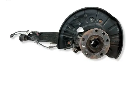 Volkswagen Touareg II Front wheel hub spindle knuckle 7P6407245A