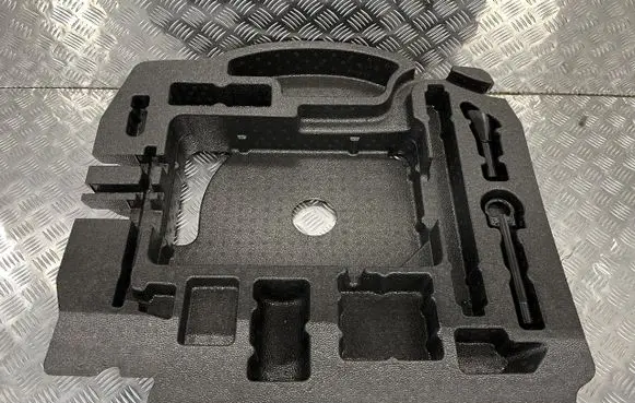 Nissan Qashqai J12 Spare wheel section trim PU14654
