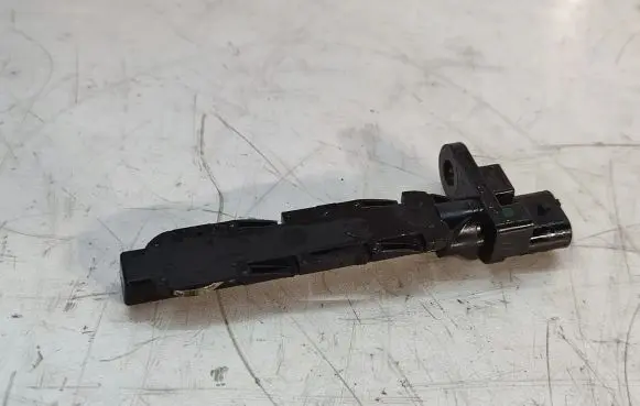 Volkswagen Touareg II Crankshaft position sensor 059906433