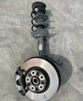 Audi Q3 F3 Front shock absorber/damper 5Q0407257C