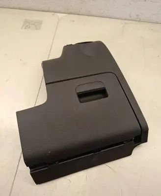 Volkswagen Tiguan Glove box 5M2858210A 1355D300757