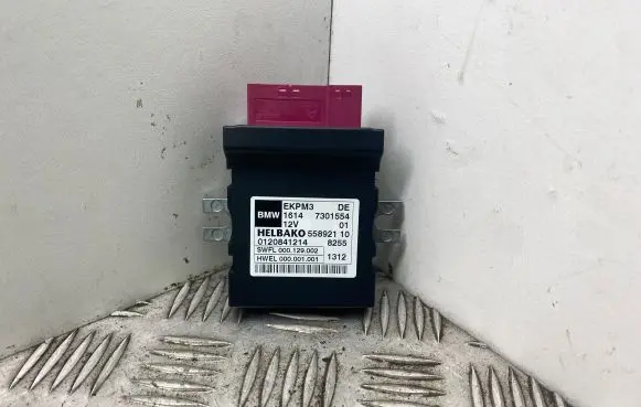 BMW 5 F10 F11 Fuel injection pump control unit/module 7301554 16147301554