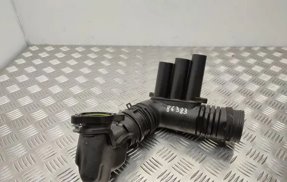 Volkswagen Golf Sportsvan Air intake duct part 04E129651C 04E129656S