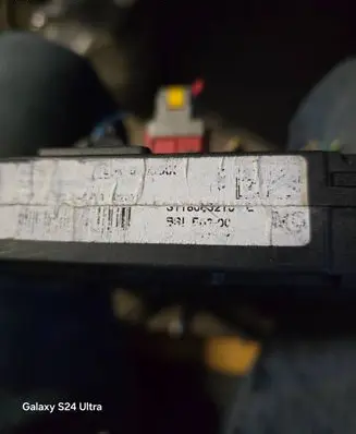 Peugeot 206 Fuse module S110043210C 36156200