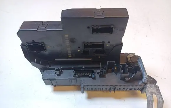 Mercedes-Benz C W204 SAM control unit 2049060205
