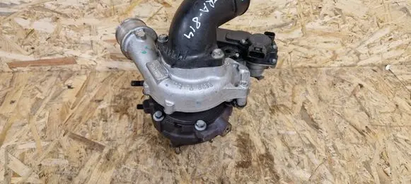 Toyota RAV 4 (XA40) Turbo 172010W020 1410290388 VB39