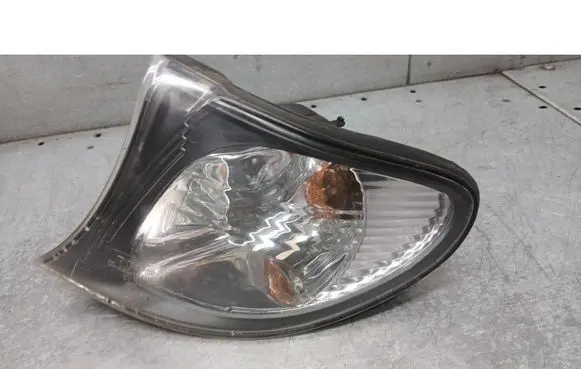 BMW 3 E46 Front indicator light 