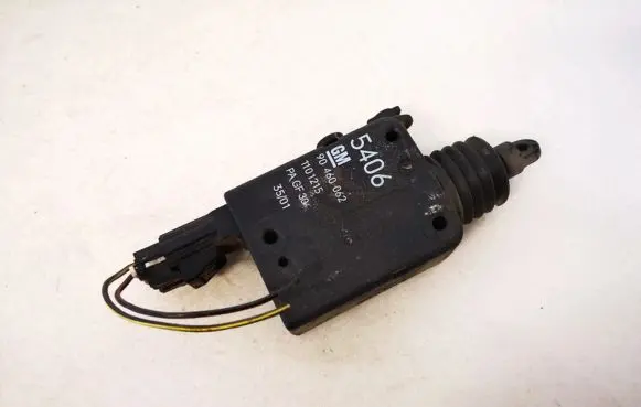 Opel Zafira A Central locking motor 90460062 1101215