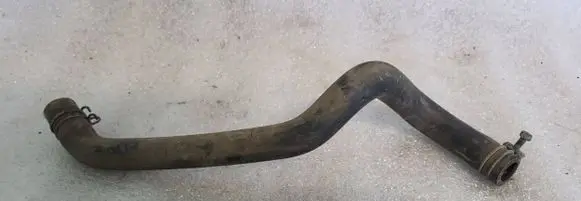 Subaru Forester SF Engine coolant pipe/hose