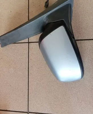 Ford C-MAX I Front door electric wing mirror E11015847