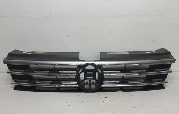 Volkswagen Tiguan Front bumper upper radiator grill 5NA853653B 5NA853653