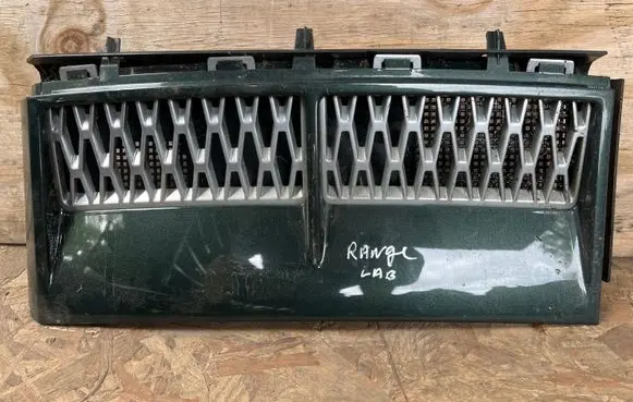 Land Rover Range Rover L322 Fender grill CK1UA