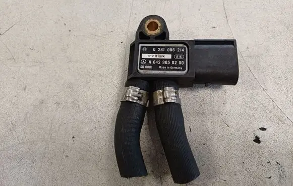 Mercedes-Benz C AMG W204 Exhaust gas pressure sensor 0281006214 A629050200