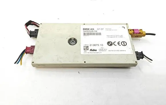 BMW X3 E83 Aerial antenna amplifier 3402526 11836100 21367510