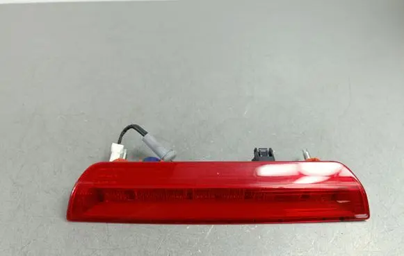 Nissan X-Trail T32 Third/center stoplight