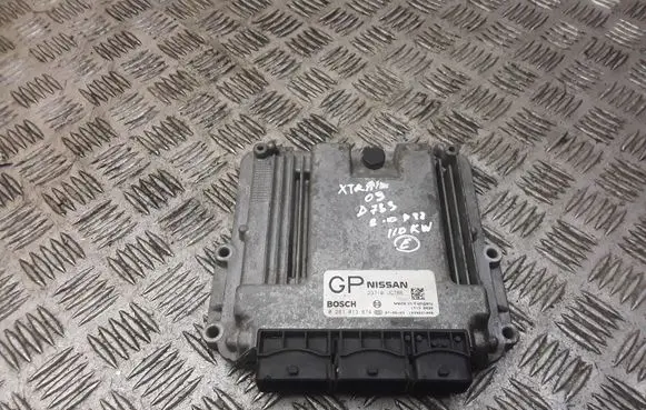 Nissan X-Trail T31 Engine control unit/module 0281013874 23710JG78B