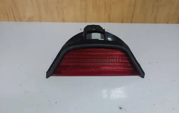 BMW 5 E39 Third/center stoplight 178651