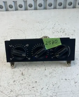 Renault Master II Climate control unit 133761F 101052